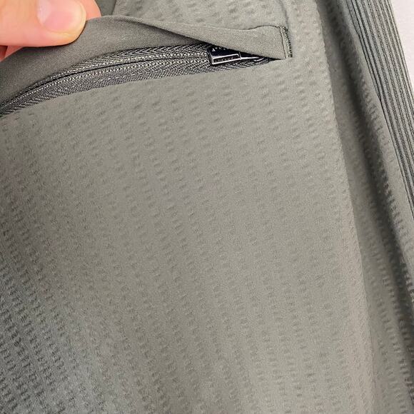 Athleta Textured Brooklyn Jogger Mountain Olive Pull-On Elastic Waist Size 6 - Picture 10 of 12